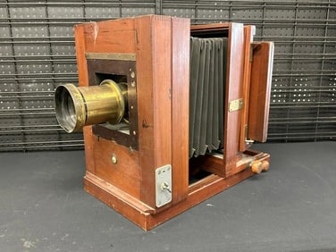 CENTURY #2 large camera, shoots 8 x 10, working, ready to shoot. Converted from glass plate to