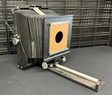 ORBIT 8 x 10 camera, lightweight, portable, nice condition…..: ORBIT 8 x 10 camera, lightweight, portable, nice condition…..