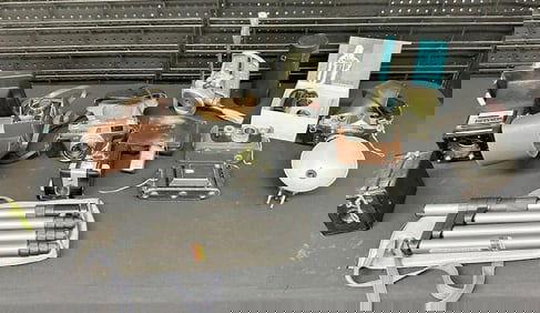 Lot of vintage CAMERAS & accessories, good lot for a dealer to sort out…..