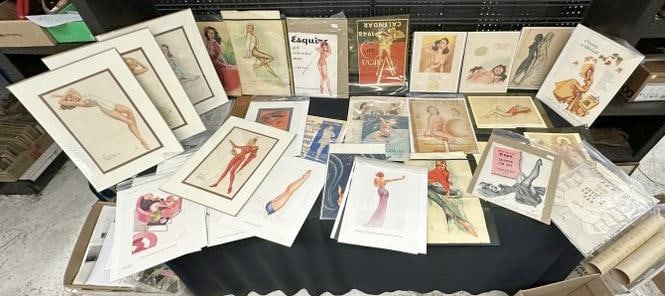 Lot of PIN UP GIRL related ephemera, including Esquire pages, etc. A lot there, most in sleeves or (1 of 9)