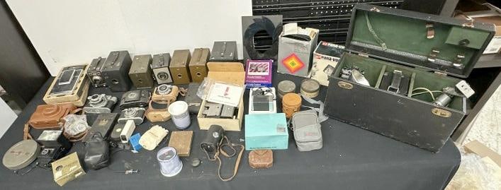 Estate lot as found condition CAMERAS & accessories, some probably just for parts or to repurpose, (1 of 12)