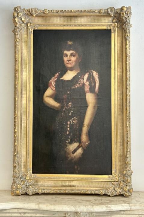 Ralph Elmer Clarkson (1861 - 1942) large o/c portrait of woman holding a fan, in fancy frame. In (1 of 4)