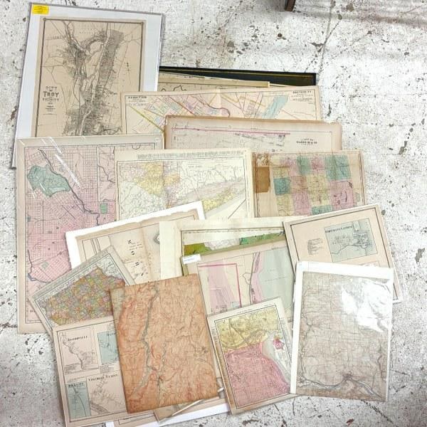 17 vintage and antique maps most New York. The majority of this lot is made up from maps of the New (1 of 5)