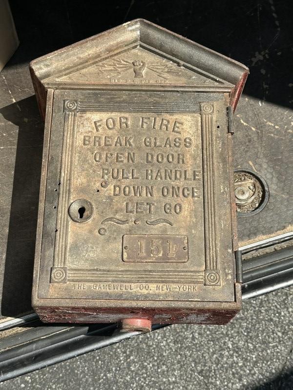 GAMEWELL early cast iron Fire Box, door off hinges, but there, just as we found it, measures 17" x (1 of 4)