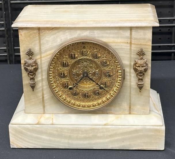 W L GILBERT circa 1900 onyx mantel clock, pendulum intact, running, no key, body and movement in (1 of 4)