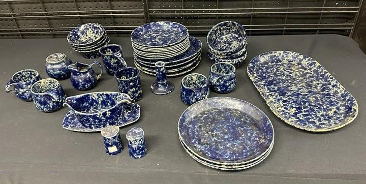 Estate lot BENNINGTON POTTERY blue spatterware dishes, plates, mugs, platter, gravy boat, etc. ( a (1 of 5)