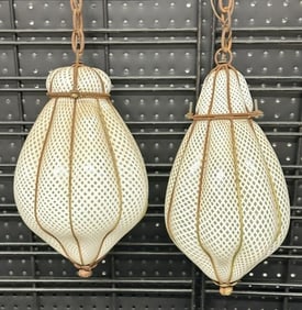 (2) Murano (?) latticino glass hanging Mid Century Modern lights, all glass in nice condition, chain