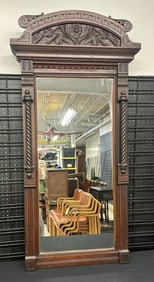 Wonderful Eastlake walnut carved mirror with twist fronts and floral carvings on top, nice old