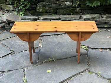 Contemporary pine country bench, measures 40" wide x 12" deep x 18" high. Nice clean condition.