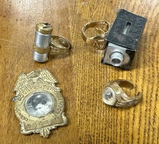 (4) pc. Old Kids character PREMIUMS from local estate, just as we found them…..