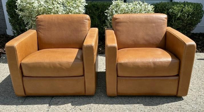 Pair nice clean leather club chairs, made for BLOOMINGDALES, from nice local estate, nice found: Pair nice clean leather club chairs, made for BLOOMINGDALES, from nice local estate, nice found condition, great form, measure 32" wide x 34.5" deep.