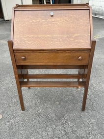 Circa 1910 oak dropfront desk, clean, structurally sound, ( one knob replaced ), measures 27" wide x