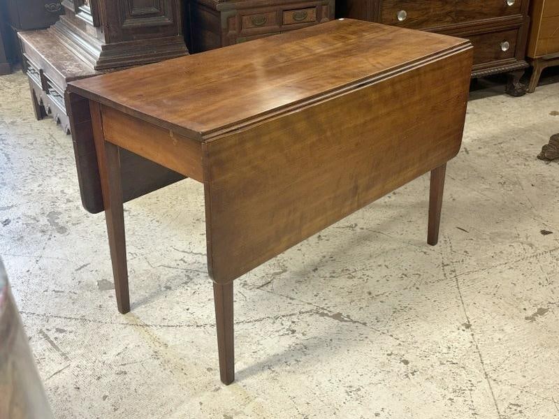 19th c cherry coutry dropleaf table, good overall condition, structurally sound, from Hudson Valley (1 of 3)