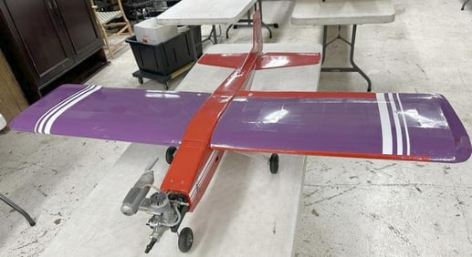 Large radio controlled airplane model, from the home of the builder, overall good condition, purple
