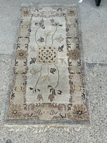 Estate handmade Chinese style scatter rug, from Hudson Valley estate, nice condition, thick