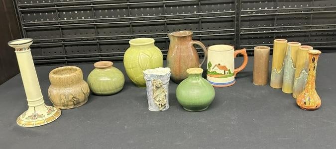 Estate ART POTTERY lot to include a ROOKWOOD vase, and others, good lot for a dealer to sort: Estate ART POTTERY lot to include a ROOKWOOD vase, and others, good lot for a dealer to sort out…..nice overall condition…..from a Hudson Valley estate.