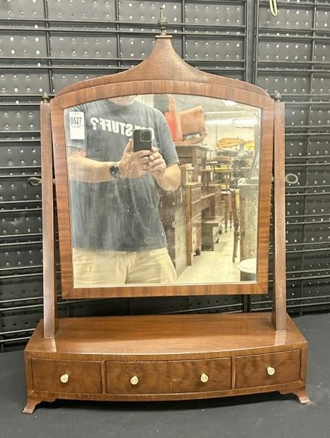 Circa 1920's mahogany shaving mirror with (3) drawers, from Albany, N.Y. estate, nice clean: Circa 1920's mahogany shaving mirror with (3) drawers, from Albany, N.Y. estate, nice clean condition. Measures 29" high to top of brass finial x 21" across the base…...