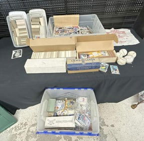 BASEBALL estate lot to include mostly 1980's cards, partial sets, Atlanta Braves circa 1980's signed