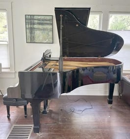 ESTONIA Ebony Model 190 Grand Piano from local estate in vg condition