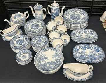 (91) pcs. (CLARICE CLIFF) Royal Staffordshire dinnerware ( TONQUIN ) pattern…..in nice estate