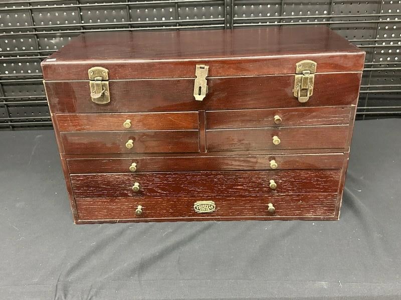 THOMAS Museum Series collectors oak multi drawer chest with green felt lined drawers, from local (1 of 2)