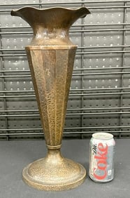 JOSEPH HEINRICHS ( Paris-New York ) copper hand hammered trumpet vase, from local estate, nice