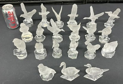 (21) GOEBEL crystal glass birds, from local estate collection in the Hudson Valley, in very nice