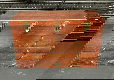 THOMAS Museum Series collectors oak multi drawer chest with green felt lined drawers, from local