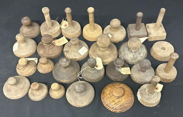 (26) early butter molds or stamps, from Woodstock, N.Y. area estate, who was an old time Antiques (1 of 12)