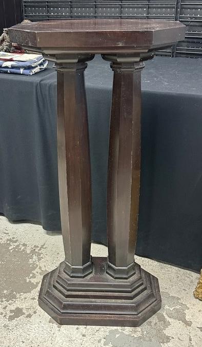 Circa 1920's mahogany double pedestal, from Hudson Valley estate, some wear to finish, structurally: Circa 1920's mahogany double pedestal, from Hudson Valley estate, some wear to finish, structurally sound, measures 38" high x 18" wide x 12" deep.