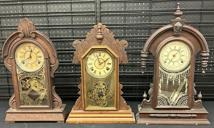 (3) Victorian era mantel clocks in nice as found condition ( the one on far right has cracked glass (1 of 1)
