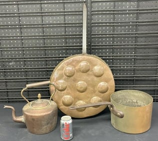 (3) old pcs. Copper kitchenwares to incl. French egg poacher or escargot pan, copper kettle and