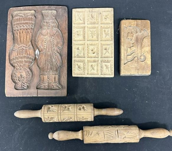 Early lot of wood molds and cookie rollers, from Hudson Valley estate, one is double sided….just: Early lot of wood molds and cookie rollers, from Hudson Valley estate, one is double sided….just as we found them….