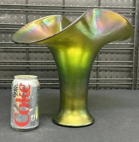 Great form 11" high art glass older handblown vase, in manner of Loetz, unsigned, fine estate