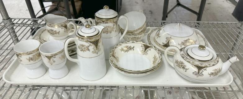 NORITAKE 18 pc. Tea set, from local estate, nice overall condition, just as we found it…. (1 of 2)