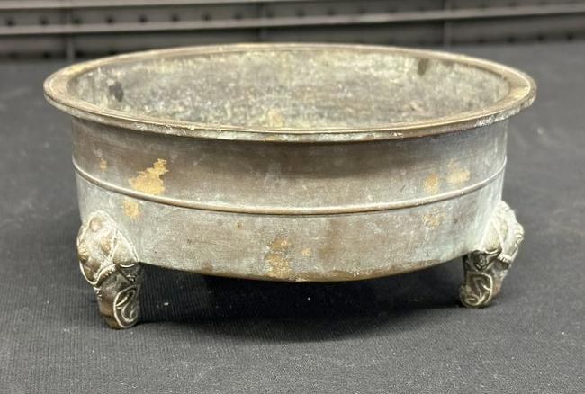 Indian bronze footed bowl with elephant feet…..marked on bottom as pictured, old patina, found in (1 of 6)