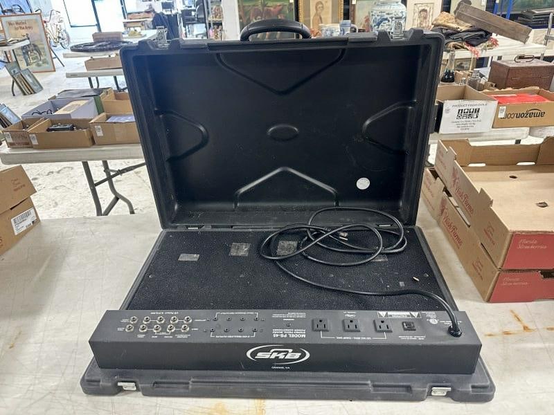 SKB Model PS-45 STEREO PEDAL BOARD POWER CONDITION, with hard case…..from estate of Hudson Valley (1 of 3)