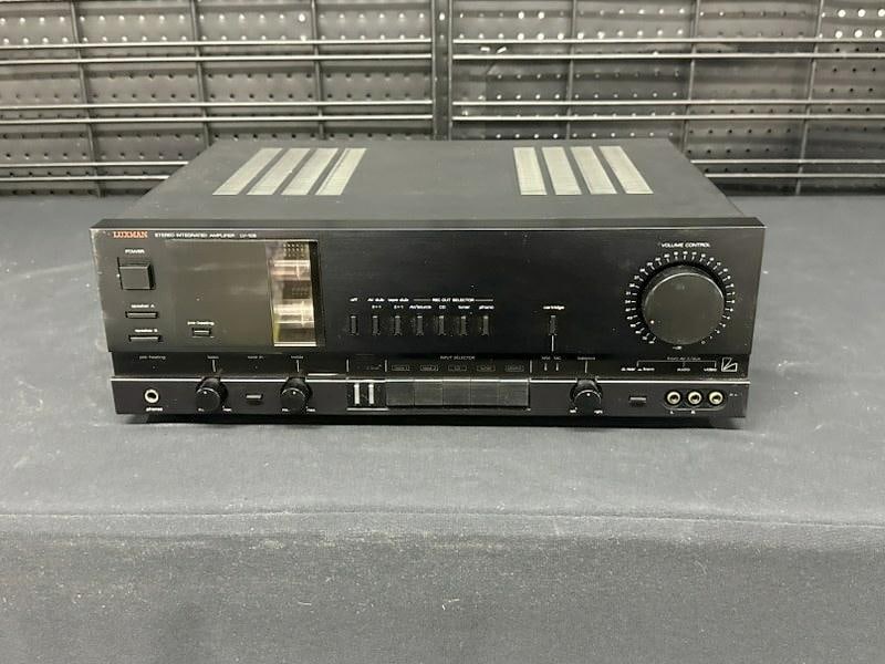 Alpine Luxman LV-105 stereo integrated amplifier, Made in Japan, in nice found condition, from: Alpine Luxman LV-105 stereo integrated amplifier, Made in Japan, in nice found condition, from Hudson Valley estate of a Musician…..measures 17" wide x 12.5" deep x 5.75" high.