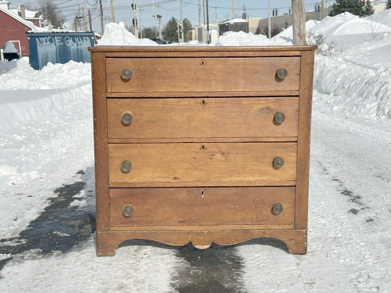 (4) drawer country dresser, made of pine, circa 1900, measures 38.5" wide x 16" deep x 36.25" high.: (4) drawer country dresser, made of pine, circa 1900, measures 38.5" wide x 16" deep x 36.25" high. From estate in Hudson valley….