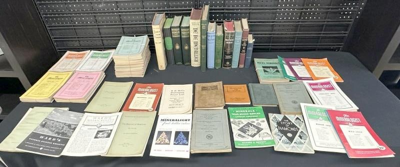 Large lot books on Minerals, Rocks, Jewelry, Metals, and related, including years of soft cover (1 of 12)