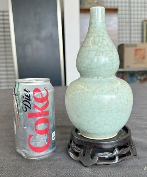 Chinese monochrome celadon crackle glazed double gourd vase, from Hudson Valley estate, in fine: Chinese monochrome celadon crackle glazed double gourd vase, from Hudson Valley estate, in fine condition, measures 7 7/8" high.