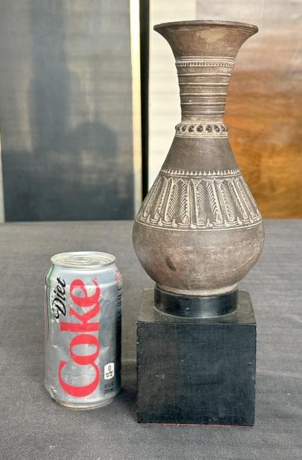 Daunian (?) terra cotta vase, mounted by screw in bottom to wood base, I see no damage or repairs, (1 of 5)