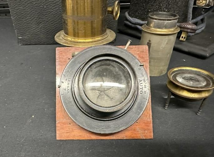 Estate camera lot to include Old Ansco MEMOSCOPE in case and some older camera lenses, just as we - 2