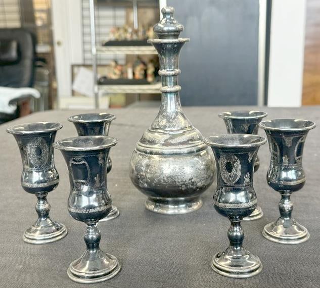 STERLING SILVER decanter with (6) small goblets, nice overall condition, goblets and decanter have (1 of 4)