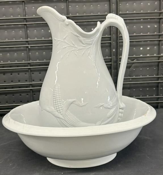 WEDGEWOOD IRONSTONE washbowl & pitcher, with corn decorated on both sides, pitcher measures 12.5" (1 of 3)