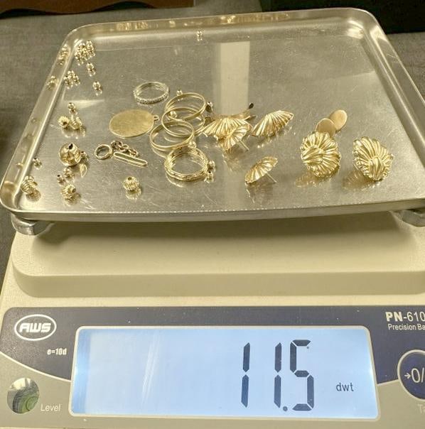 14K estate misc. lot to include rings, earrings, beads, charm, which weighs 11.5 dwt, also in lot is: 14K estate misc. lot to include rings, earrings, beads, charm, which weighs 11.5 dwt, also in lot is dental caps which weigh 3.8 dwt. From local estate collection we are selling.