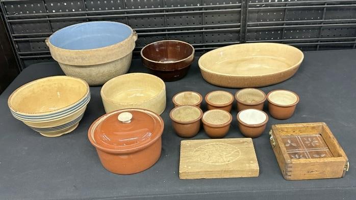 Estate lot older kitchen accessories, including bowls, yellow ware, (2) wood molds with one double (1 of 11)