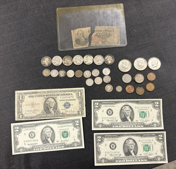 Misc. estate US currency lot to include ( 3) very nice two dollar bills, early 50 cent paper bill (1 of 9)