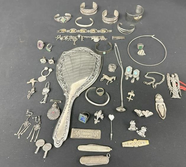 Estate lot vintage sterling silver jewelry, including Native American bracelets, rings, sterling (1 of 16)