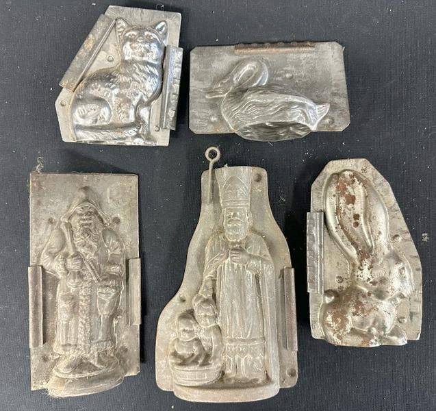 (5) older candy molds, from Hudson Valley estate of old time antique dealer, just as we found them. (1 of 2)